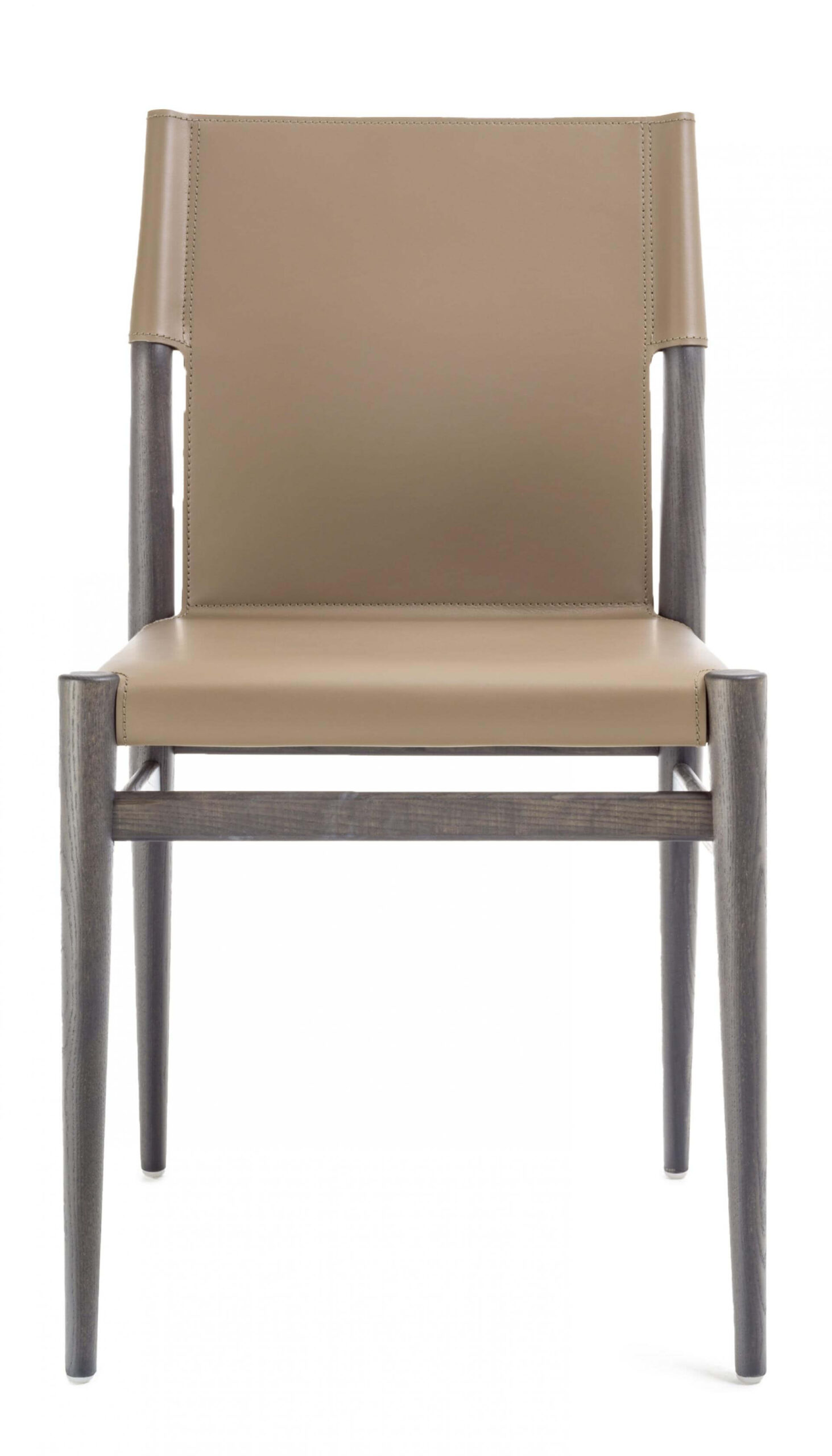 Lomacasa_Pellizzoni_Ledermann-Chair_hero